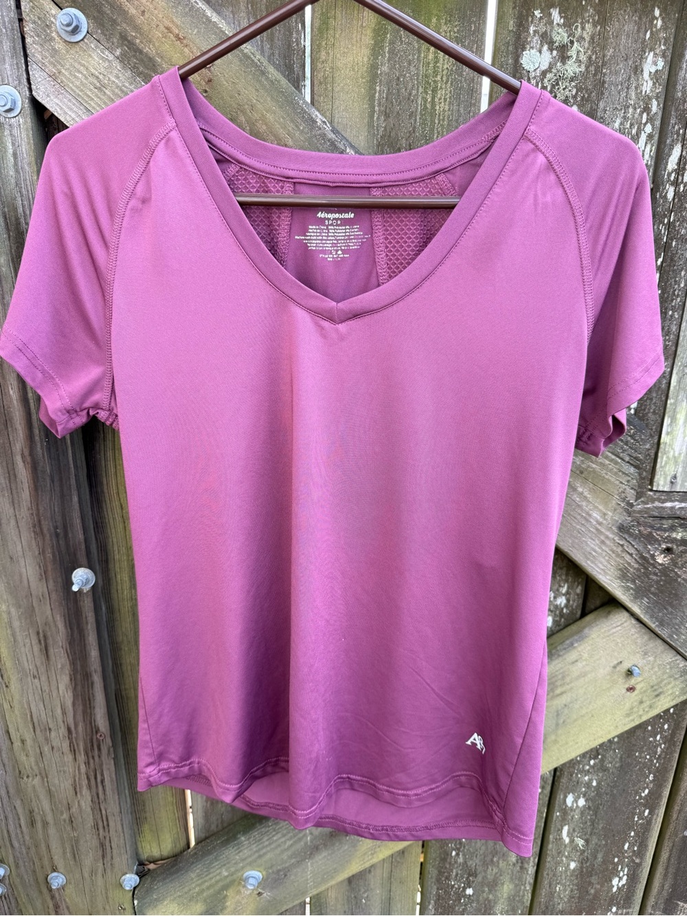 Aeropostale Mauve Pink V-Neck Short Sleeve Tee